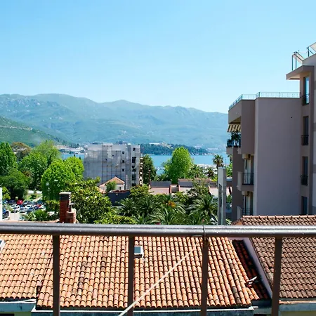 Apartments Luka Budva Buitenkant foto