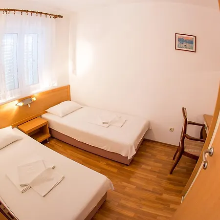 Apartments Luka Budva Buitenkant foto