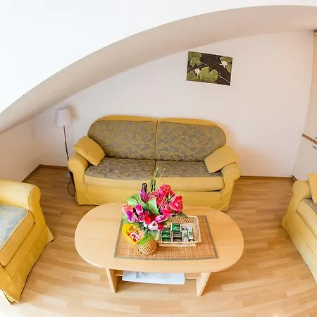 Apartments Luka Budva Buitenkant foto