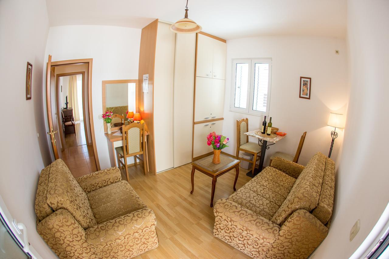 Apartment Luka Budva